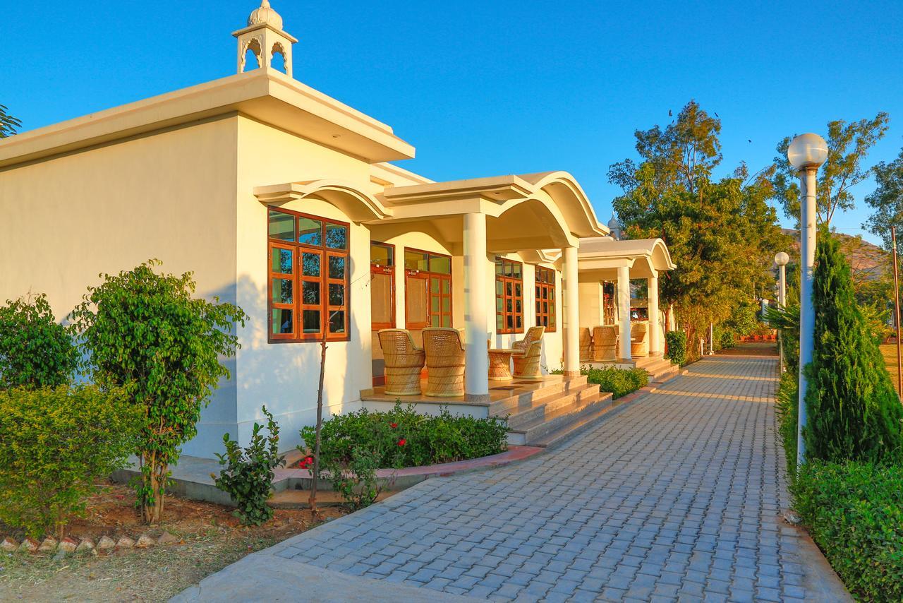 Gulmohar Sariska Resort Bairāt Εξωτερικό φωτογραφία