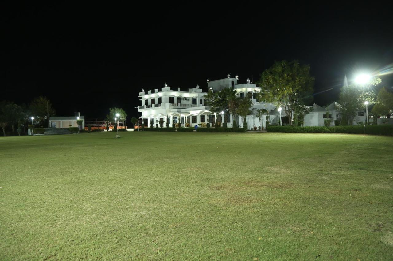 Gulmohar Sariska Resort Bairāt Εξωτερικό φωτογραφία